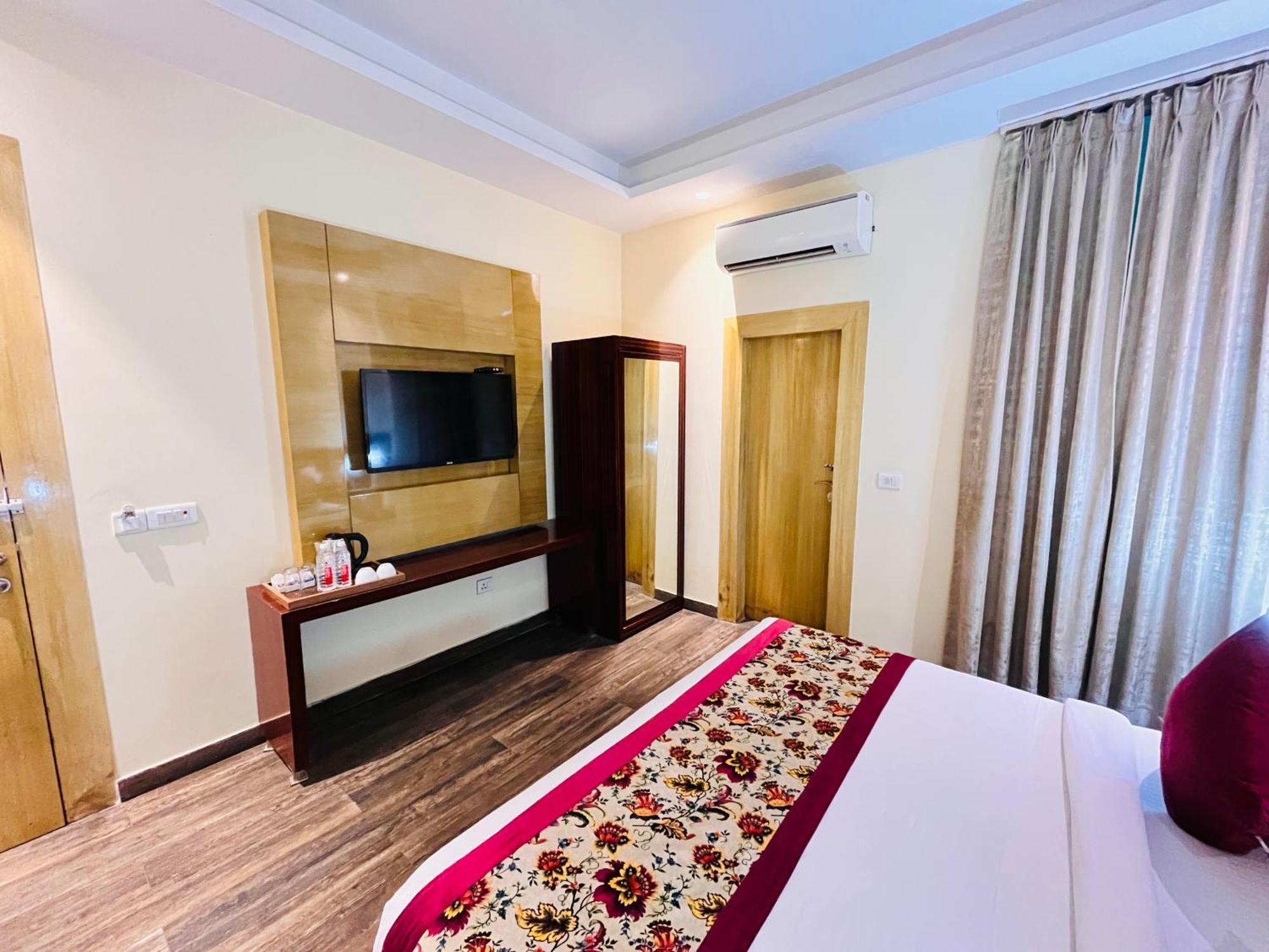 Hotel Banz Near Indira Gandhi Airport Delhi Νέο Δελχί Εξωτερικό φωτογραφία
